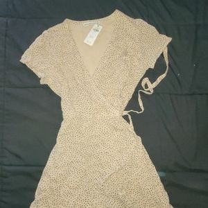 xs wrap around dress